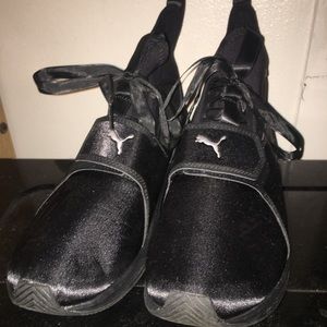 Puma high top breathable shoes